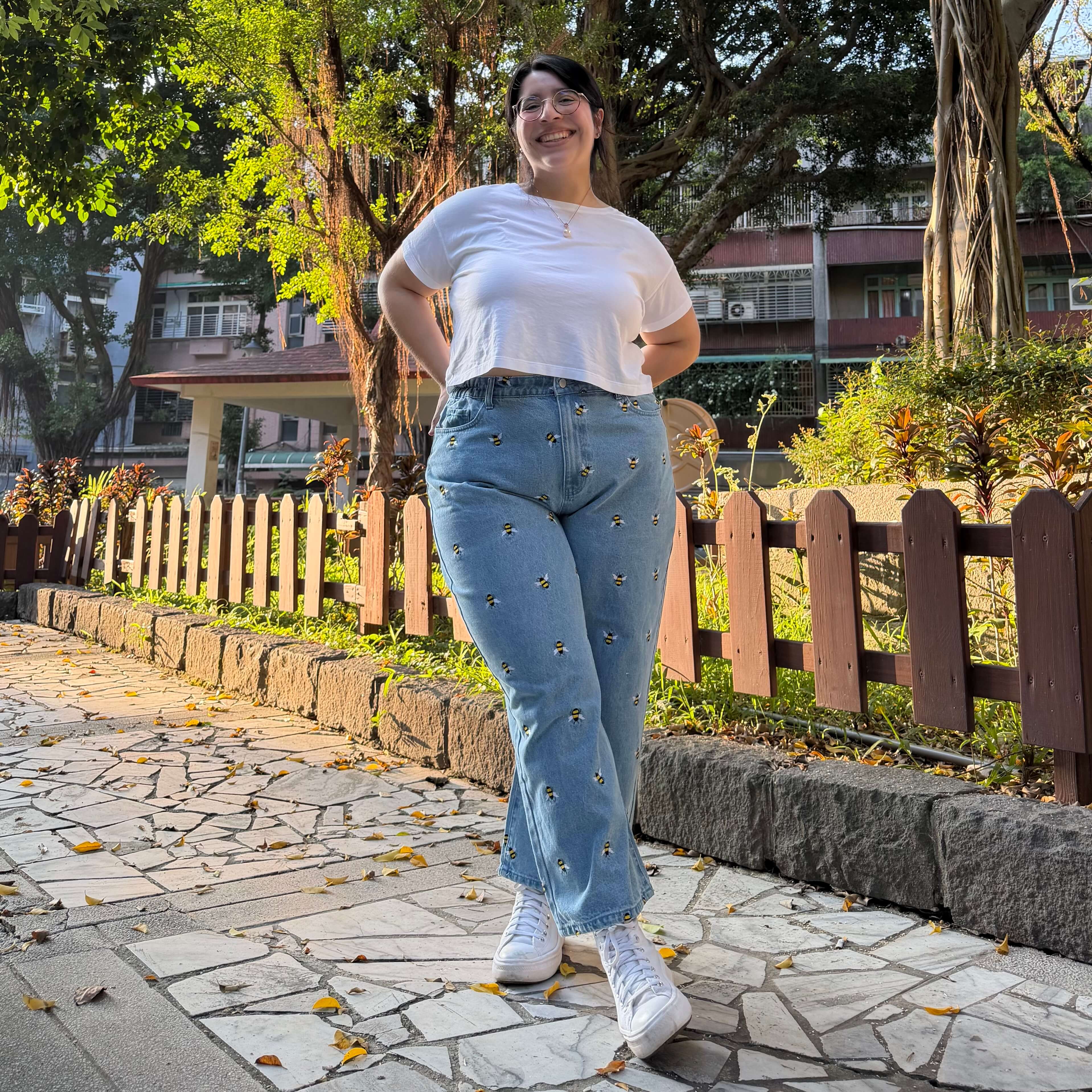 Original Jeans - Light Wash with Bees