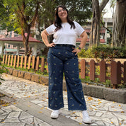 Original Jeans - Medium Wash with Bees